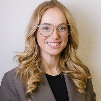 Jasmine head shot.jpeg